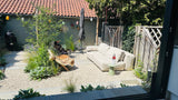 Natuurlijke stadstuin met organische beplanting-The Green Fix-biodiverse tuin,duurzame tuin,grindpad tuin,groene tuin,natuurlijke beplanting,natuurlijke stadstuin,onderhoudsvriendelijke tuin,organische tuin,siergrassen,stadstuin,staptegels tuin,The Green Fix,vaste planten-Natuurlijke stadstuin met organische beplanting | The Green Fix-OBLY