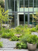 Natuurlijke tuinrenovatie aan monumentaal park in Amstelveen-The Green Fix-biodiverse tuin,Canadees leisteen,duurzame tuin,exclusieve tuin,inheemse beplanting,krentenbomen,luxe tuin,monumentale tuin,natuurlijke tuin,Schellevis beton,The Green Fix,tuinrenovatie,tuinrenovatie Amstelveen-Tuinrenovatie aan monumentaal park | The Green Fix-OBLY
