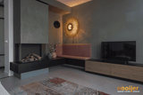 Open haard in kleurrijke woonkamer-Hooijer-design haard woonkamer,driezijdige haard,gashaard interieur,haard,haard met tv meubel,moderne haard,woonkamer-Open haard in kleurrijke woonkamer-OBLY