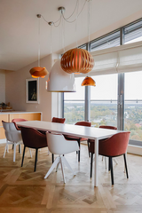 Penthouse met warme diepe kleuren-INGE BOUMAN INTERIEUR | ARCHITECTUUR-Woonkamer-Luxe penthouse interieur met donkere kleuren-OBLY