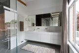 Prachtige Villa in Engelse Landschapsstijl-Studio Ruim- Prachtige Villa in Engelse Landschapsstijl | Herstel van Klassieke El-OBLY