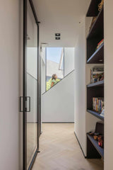 Prachtige moderne villa aan het water-OBLY-Exterieur-Prachtige moderne villa aan het water-OBLY