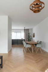 Real Dutch floor eiken visgraat-Vloerenhuis Amsterdam-Woonkamer-Eiken Visgraatvloer 14x70 cm - Stijlvolle Houten Vloer-OBLY