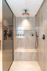 Renovatie gedateerde jaren 70 woning-Studio Thirty Two-Interieur-Modern maatwerk interieur | Luxe keuken en woonkamer-OBLY