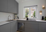Renovatie jaren ’30 woning in Santpoort-Noord met behoud van glas-in-lood-IJzersterk Interieurontwerp-glas in lood,Interieurontwerp,jaren 30 woning,renovatie Santpoort-Noord,woning verduurzamen-Renovatie jaren ’30 woning Santpoort-Noord | IJzersterk-OBLY