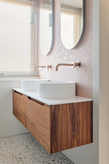Renovatie woonhuis in Rotterdam Hillegersberg-NMBR7-Hillegersberg,indelingsplan,Interieur inspiratie,Interieurontwerp,Keuken,leefruimte,Lichtplan,Maatwerk interieur,materialisatie,moderne woning,opbergruimte,projectbegeleiding,renovatie woonhuis,Rotterdam,totaalontwerp,Woningrenovatie,Woonkamer-Renovatie woonhuis Rotterdam Hillegersberg | NMBR7-OBLY