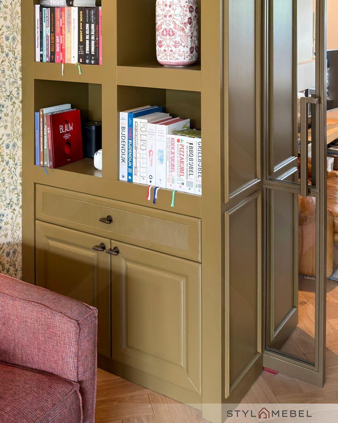 Renovatie woonhuis met warm maatwerk interieur-NMBR7-Eetkamer,Familiehuis,haard,Interieur inspiratie,Interieurontwerp,Keuken,Lichtplan,Maatwerk interieur,maatwerkkasten,materialisatie,meubelplan,renovatie woonhuis,Rotterdam,totaalontwerp,Woningrenovatie,Woonhuis,Woonkamer-Renovatie woonhuis Rotterdam | NMBR7-OBLY