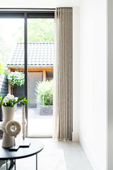Tijdloze woonkamer design-VAN WOLFSWINKEL WONEN-Woonkamer-Tijdloze woonkamer design-OBLY
