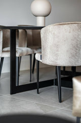 Tijdloze woonkamer design-VAN WOLFSWINKEL WONEN-Woonkamer-Tijdloze woonkamer design-OBLY