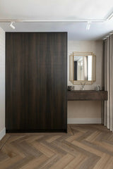 Totaalinrichting penthouse-Meubellen-gouden greeplijst,luxe maatwerk,maatwerk interieur,natuursteen keukenblad-Luxe Maatwerk Interieur voor Penthouse-OBLY