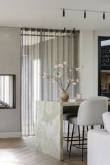 Totaalrenovatie grote jaren ’30 woning-Studio Twentyfour-woonkamer-Totaalrenovatie Jaren ’30 Woning in Amsterdam | Studio Twentyfour-OBLY