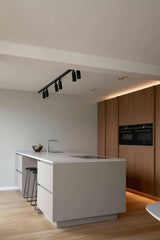 Totaalverbouwing met warm notenfineer-ELKE SPECK INTERIEURONTWERP-Keuken-Totaalverbouwing met warm notenfineer-OBLY