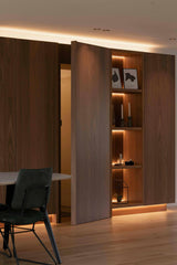 Totaalverbouwing met warm notenfineer-ELKE SPECK INTERIEURONTWERP-Keuken-Totaalverbouwing met warm notenfineer-OBLY