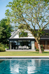 Transformatie bestaande woning | Uitbouw en tuinontwerp-HUIBERS bureau-Exterieur,houtaccenten,modern wonen,renovatie,uitbouw-Woningtransformatie | Architectuur, Interieur & Tuinontwerp-OBLY