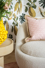 Unieke Identiteit met Kleur, Behang en Designverlichting-Wendy Verhaegh Interior Design-woonkamer-Stijlvol Interieurontwerp Familiehuis -OBLY