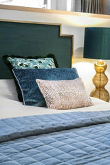 Van Functioneel tot Warm met Behang en Luxe Stoffen-Wendy Verhaegh Interior Design-woonkamer-Luxe Interieur Make-over met behang en luxe stoffen-OBLY