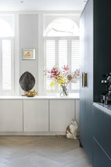 Van Functioneel tot Warm met Behang en Luxe Stoffen-Wendy Verhaegh Interior Design-woonkamer-Luxe Interieur Make-over met behang en luxe stoffen-OBLY