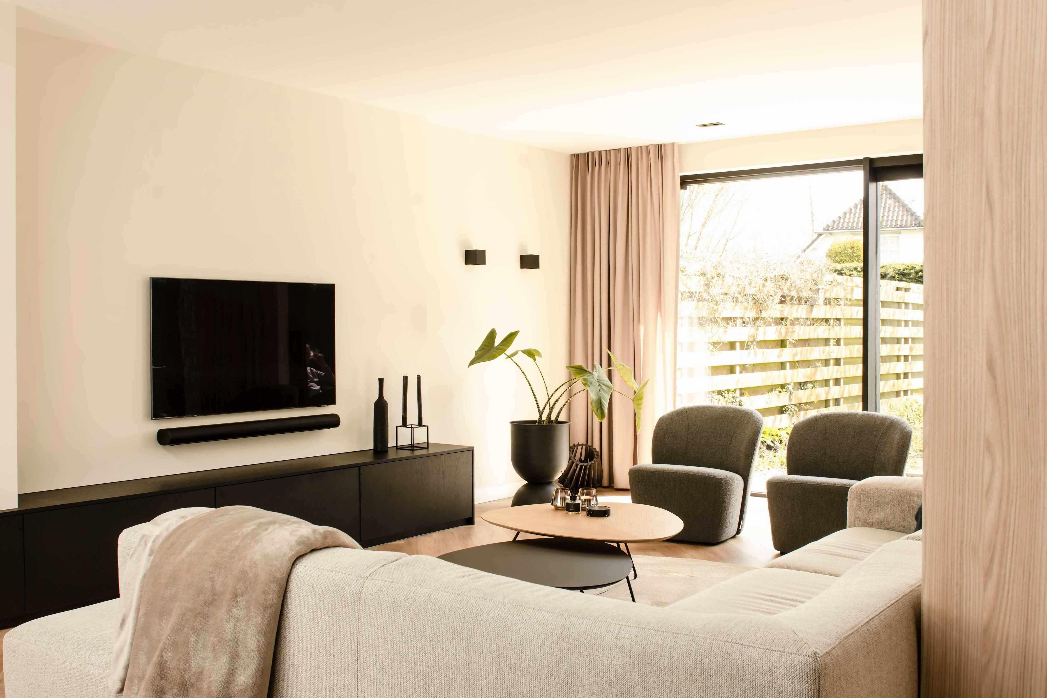 Van Jaren 70 Bungalow naar Luxe Tijdloze Woning-Bij Linda interieuradvies-jaren 70 bungalow,Keuken,renovatie,woningtransformatie-Van Jaren 70 Bungalow naar Luxe Tijdloze Woning -OBLY