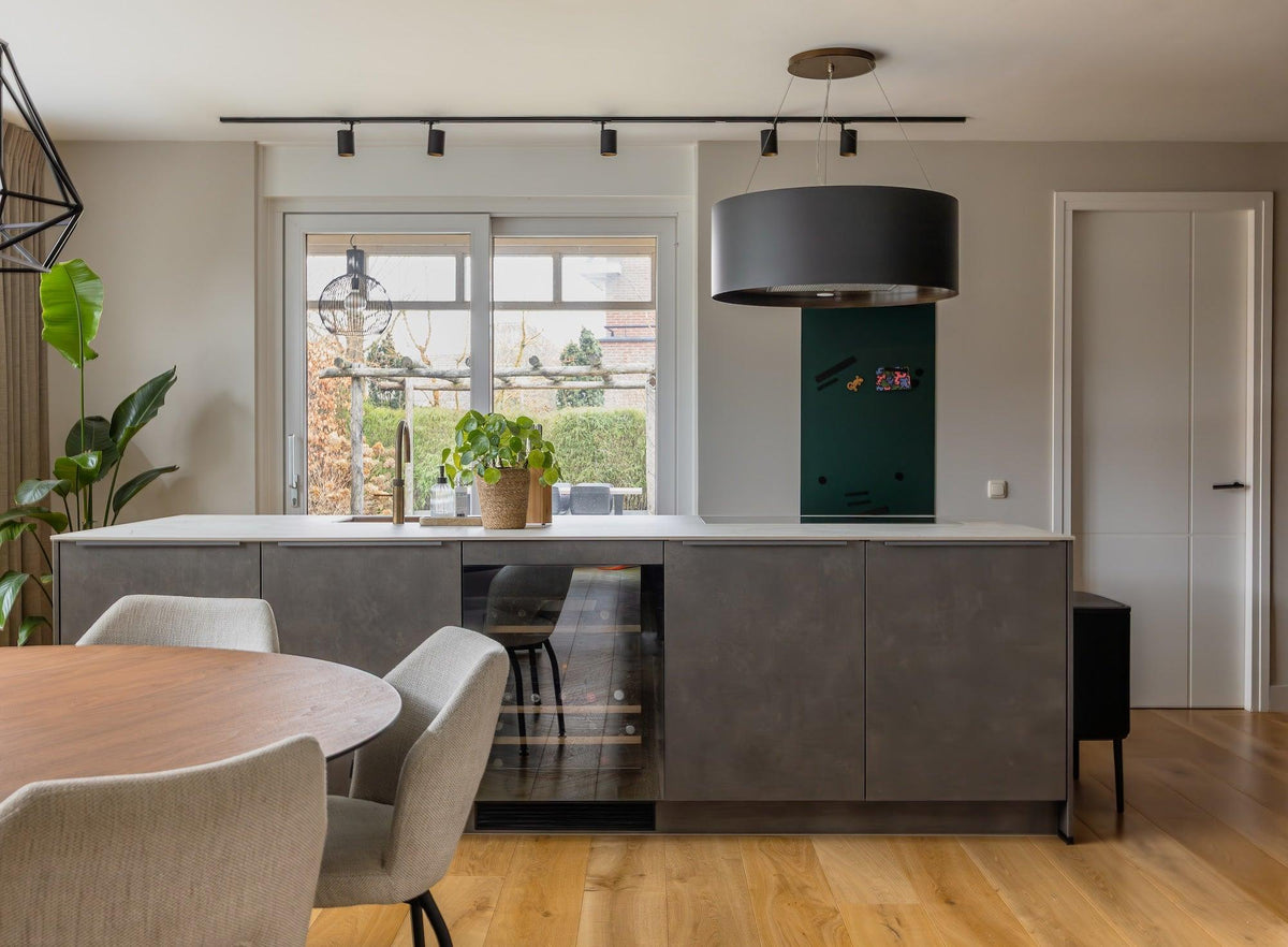Van zolder naar leefruimte-Oudendorp-Zolderverbouwing met maatwerk interieur | Inspiratie-OBLY
