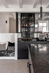 Verbouwing boerderij Etten-Leur-Studio Thirty Two-Woonkamer-Luxe maatwerk keuken en woonkamer met marmer-OBLY