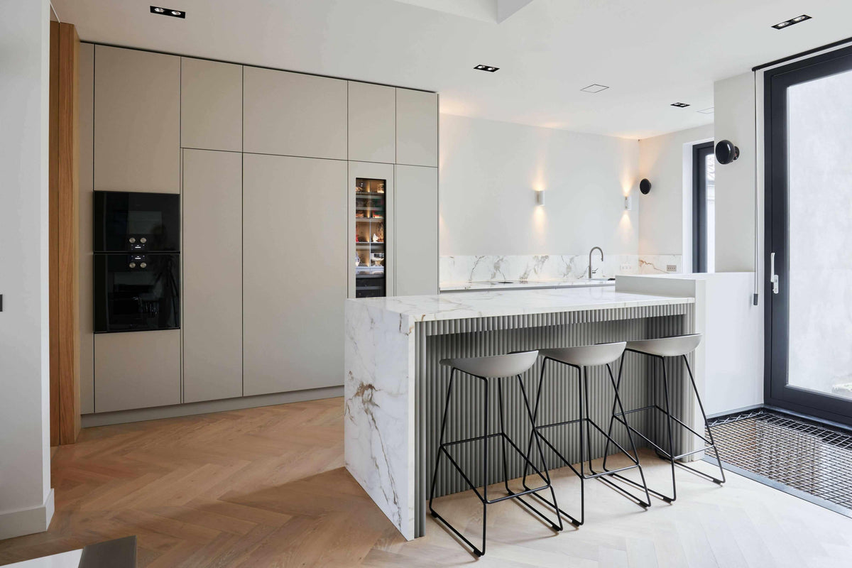Verfijnd maatwerk in totaalinterieur-Mint Interieur-Keuken-Verfijnd maatwerk in totaalinterieur-OBLY