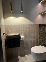 Vervolg urban vila met vleugje-INGE BOUMAN INTERIEUR | ARCHITECTUUR-Maatwerk eiken kast met geïntegreerd bureau | Minimalistisch interieur-OBLY