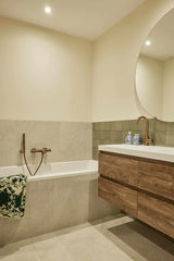 Volledig interieur familie woning Amsterdam met uitbouw-OBLY-Een warm en sfeervol interieur voor een jaren 30-woning in Amsterdam. -OBLY