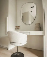 Volledig maatwerk interieur met keuken en kasten-OBLY-InterieurOpMaat,Kastenwand,Kookeiland,LuxeAfwerking,MaatwerkInterieur,ModerneKeuken,OpenLeefruimte-Maatwerk interieur met keuken en kasten | Interieur-OBLY