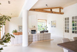 Warm familiehuis met natuurlijk interieur en doordacht lichtplan-STUDIO VALENTIJN-bungalow interieur,Interieur inspiratie,Interieurontwerp,Lichtplan,Moderne verlichting,Sfeerverlichting,verlichting interieur,verlichting woonkamer,warm interieur,woonkamer inspiratie-Warm interieur met modern lichtplan | Studio Valentijn-OBLY