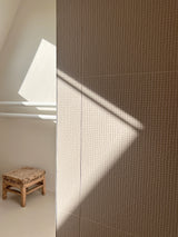 Zolderbadkamer met royaal wastafelmeubel-INGE BOUMAN INTERIEUR | ARCHITECTUUR-Zolderbadkamer met wastafelmeubel op maat-OBLY