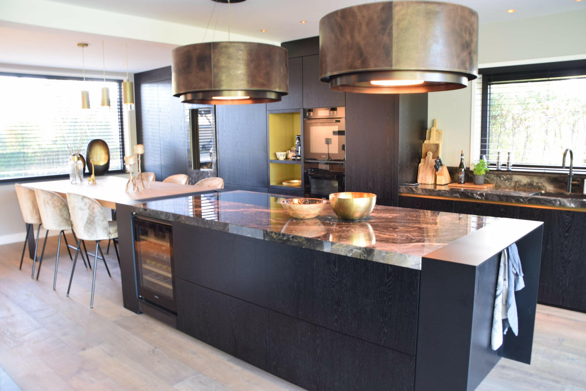 Zwarte moderne keuken-Anselm Oome Interieurbouw-Keuken-OBLY