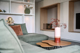 maatwerk interieur met wandkast en moderne leefkeuken-Studio Thirty Two-interieur-ontwerp,interieur-renovatie,maatwerk-interieur,maatwerk-kasten,maatwerk-wandkast,modern-interieur,moderne-keuken,open-leefruimte,woning-verbouwing,Woonkamer,woonkamer-ontwerp-OBLY