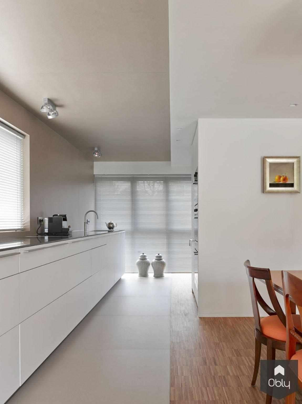 Alternatief voor een kookeiland-Doret Schulkes Interieurarchitect-alle,alternatief kookeiland,Keuken,keuken woonkamer verbinding,klassieke meubels,lichte keukenruimte,maatwerk keukenontwerp,moderne keuken,open keuken,strakke keuken-OBLY