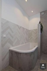 Badkamer met terrazzo tegels en visgraat motief-Studio Lieke Sanders-alle,Badkamer-OBLY