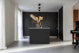 Beton ciré vloer-Willem Designvloeren B.V.-beton cire,beton ciré vloer,betonlook vloer,gietvloer alternatief,grijze vloer,Keuken,keuken vloer,moderne woning,naadloze vloer,onderhoudsvriendelijke vloer,strak interieur-Betonvloer ciré in een grijze kleur-OBLY