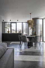 Betonvloer in modern landelijke villa-Willem Designvloeren B.V.-Woonkamer-Woonbeton vloer in nieuwbouwvilla -OBLY