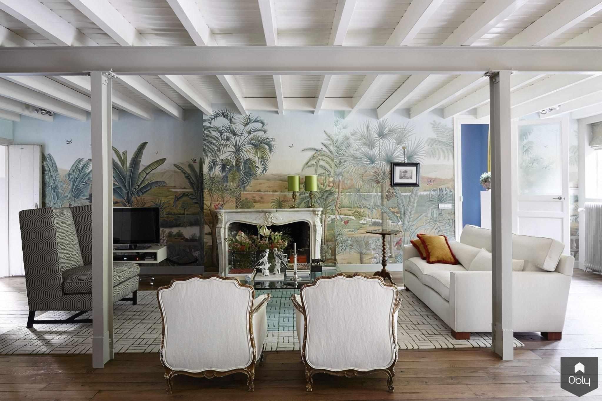 Boerderij Eindhoven deel 4-Van Beek & Dings Interiorarchitects-alle,boerderij Eindhoven interieur,exclusieve interieurdetails,karakteristieke houten balken,landelijke slaapkamer boerderij,luxe slaapkamer inspiratie,maatwerk slaapkamer ontwerp,Slaapkamer,stijlvolle master bedroom,warme natuurlijke materialen-OBLY