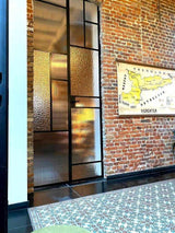 Dubbele scharnierdeuren met figuurglas-Stalendeurenhuys-keuken-Figuurglas dubbele scharnierdeuren-OBLY