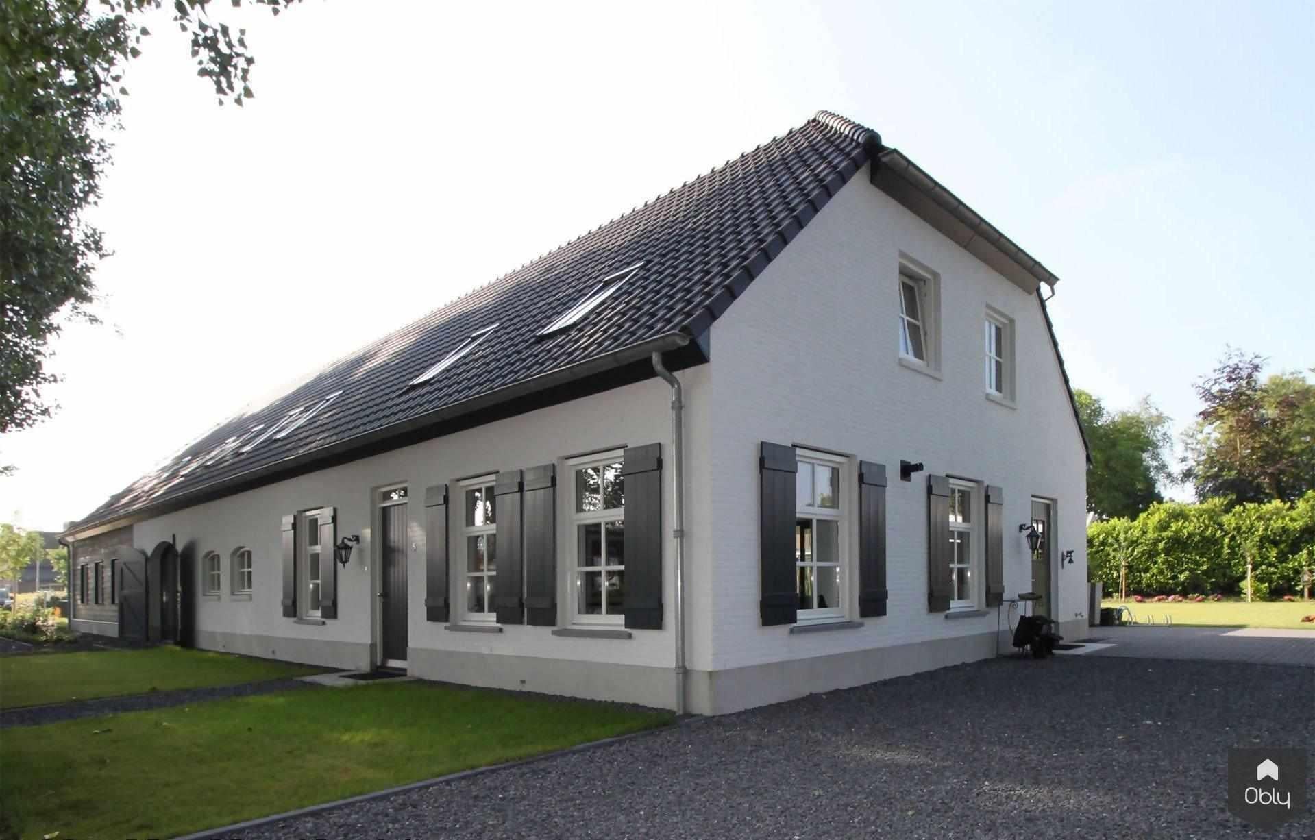 Dubbele woonboerderij-Spanjers Architect-alle,Exterieur vrijstaand,grote raampartijen,landelijke architectuur,moderne boerderij,renovatie,tweekapper,Vrijstaand-Dubbele woonboerderij | OBLY.com-OBLY