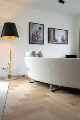 Elleboog visgraat-Vloerenhuis Amsterdam-woonkamer-Elleboog visgraat vloer van Bauwerk-OBLY