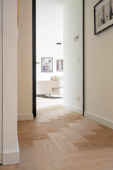 Elleboog visgraat-Vloerenhuis Amsterdam-woonkamer-Elleboog visgraat vloer van Bauwerk-OBLY