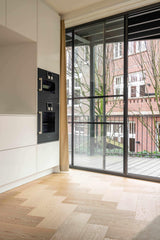 Elleboog visgraat-Vloerenhuis Amsterdam-woonkamer-Elleboog visgraat vloer van Bauwerk-OBLY