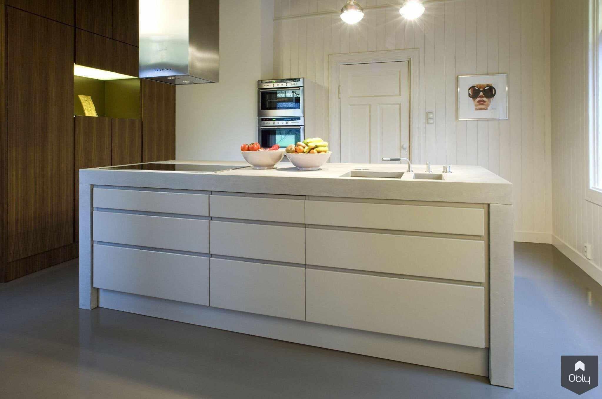 Frank! Designkeuken met teakhout en massief betonnen blad-Frank! Maatwerk Keukens-alle,Keuken-OBLY