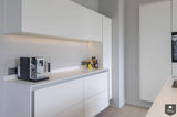 Frank! Greeploze keuken met Corian werkbladen en Bora afzuiginstallatie-Frank! Maatwerk Keukens-alle,Keuken-OBLY