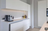 Frank! Greeploze keuken met Corian werkbladen en Bora afzuiginstallatie-Frank! Maatwerk Keukens-alle,Keuken-OBLY
