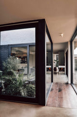 Gemoderniseerde jaren '70 woning-Jeroen de Nijs BNI-Woonkamer-OBLY