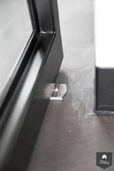 Gevlinderde woonbeton vloer en stalen deuren-Willem Designvloeren B.V.-alle,Woonkamer-Gevlinderde woonbeton vloer en stalen deuren | OBLY.com-OBLY