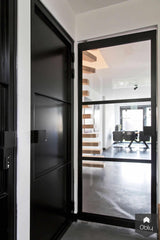 Gevlinderde woonbeton vloer en stalen deuren-Willem Designvloeren B.V.-alle,Woonkamer-Gevlinderde woonbeton vloer en stalen deuren | OBLY.com-OBLY