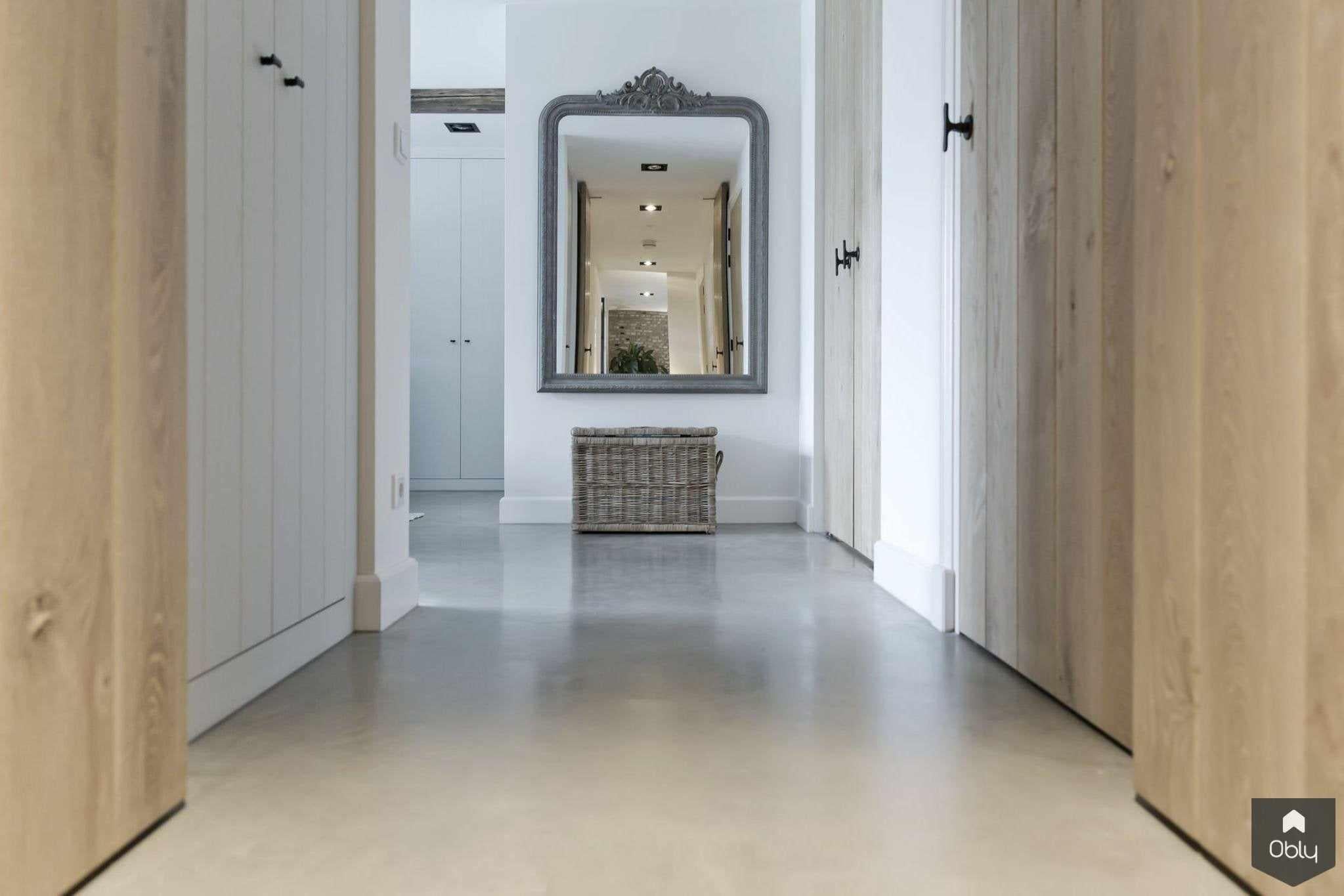 Gevlinderde woonbeton vloer in bad- en slaapkamer-Willem Designvloeren B.V.-alle,Slaapkamer-OBLY