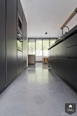 Gevlinderde woonbeton vloer in gecombineerde kleur-Willem Designvloeren B.V.-alle,Woonkamer-OBLY